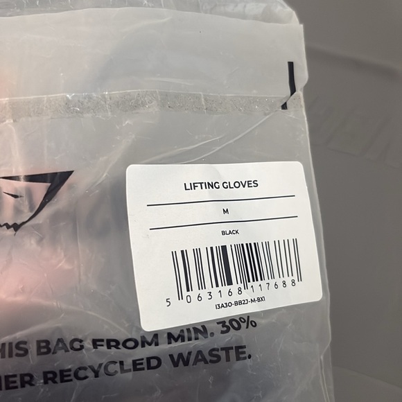 Bundle of 2 Pairs of Gymshark Lifting Gloves Medium - Picture 2 of 5